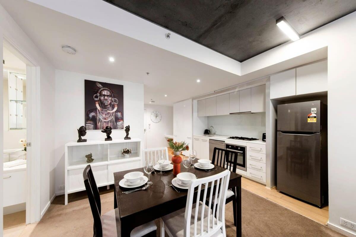 Appartamento A Cozy Apt Near Grand Prix Circuit Free Parking Melbourne Esterno foto